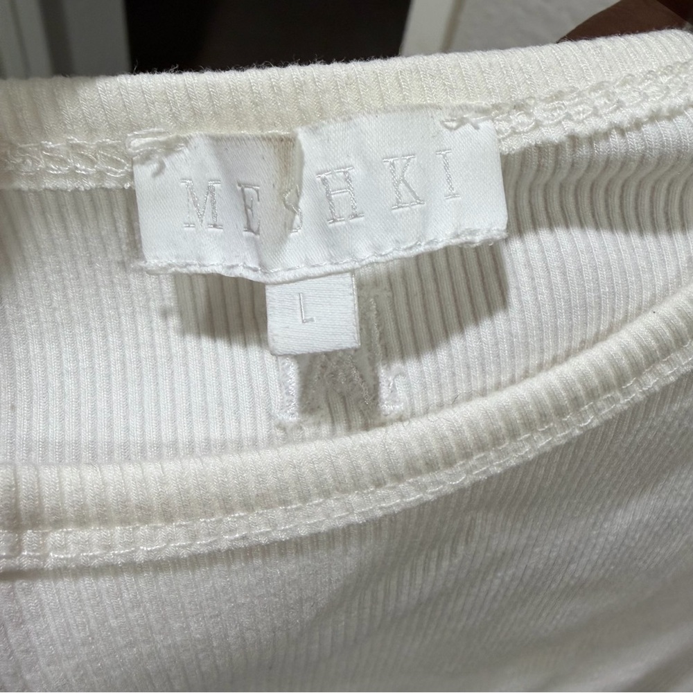 MESHKI Short Sleeve Rib Cropped Top White Size Large - Picture 7 of 9